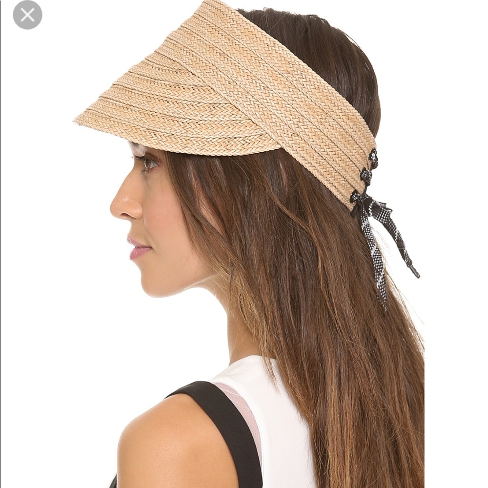 Iso this visor any color